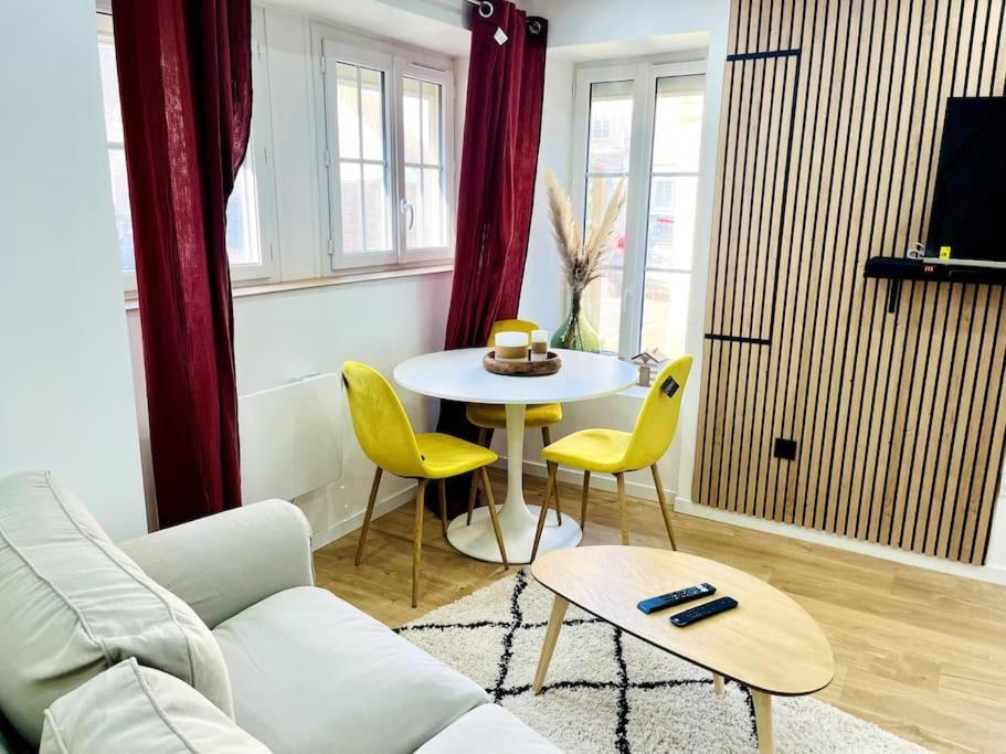 Charmante Maison En Pierre - Centre Ville - Plage Ouistreham Kültér fotó