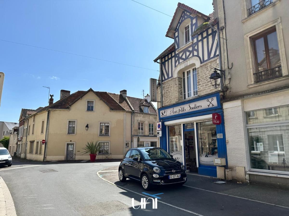 Charmante Maison En Pierre - Centre Ville - Plage Ouistreham Kültér fotó